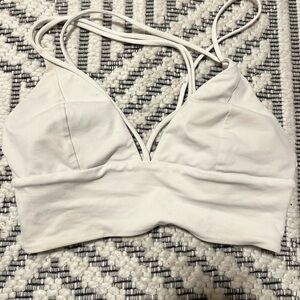 Lululemon white sports bra